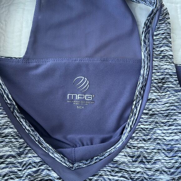 MPG Athletic Dress Racerback V-neck Pockets Mesh Panel Small Activewear Dress - Picture 8 of 8